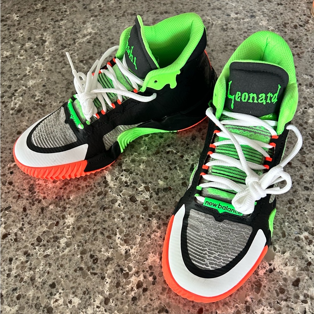 New Balance Kawhi 2 X Goosebumps, Size 5 Youth, NWOT